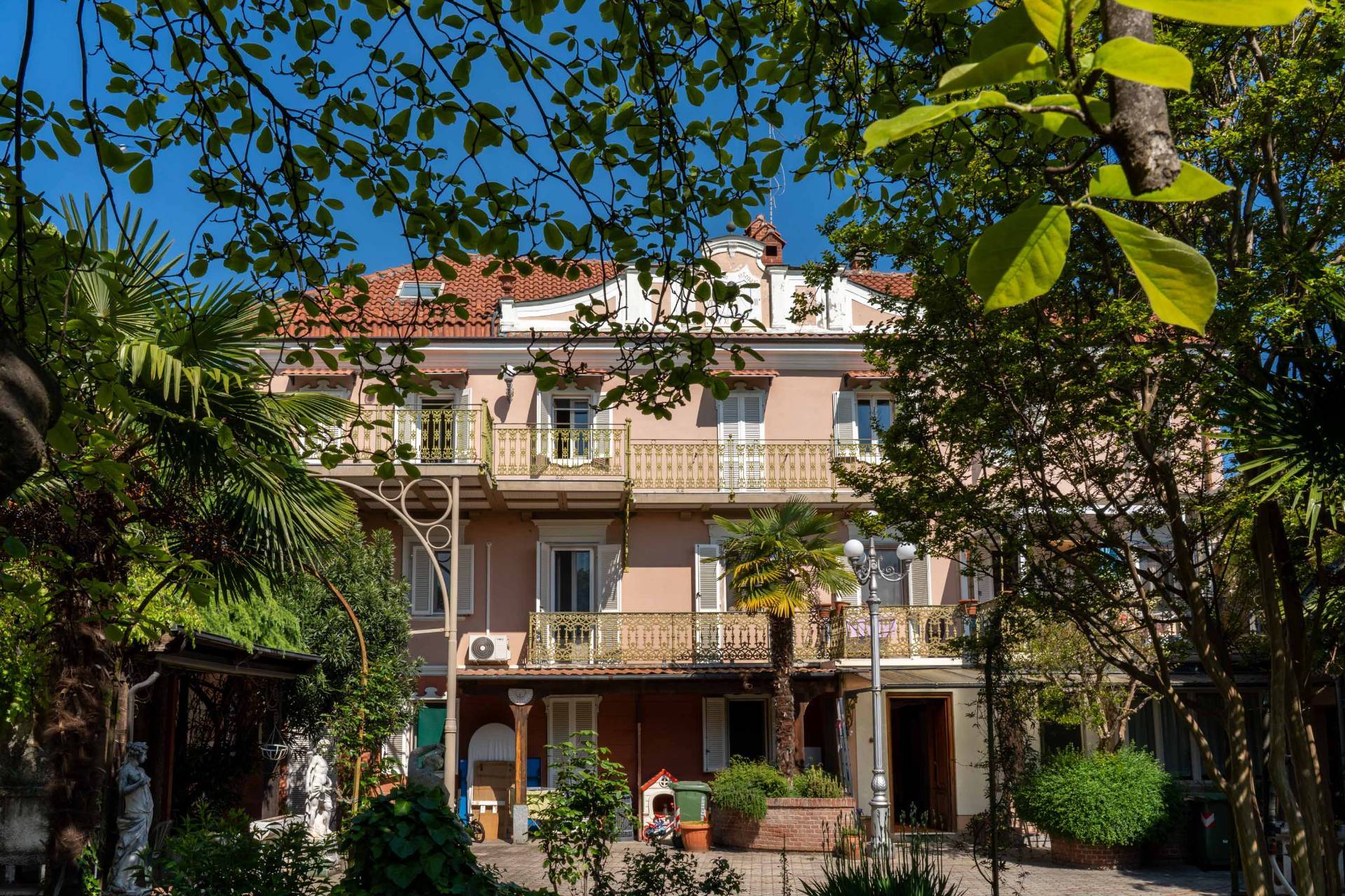 Villa Trifamiliare in Vendita a Pianezza