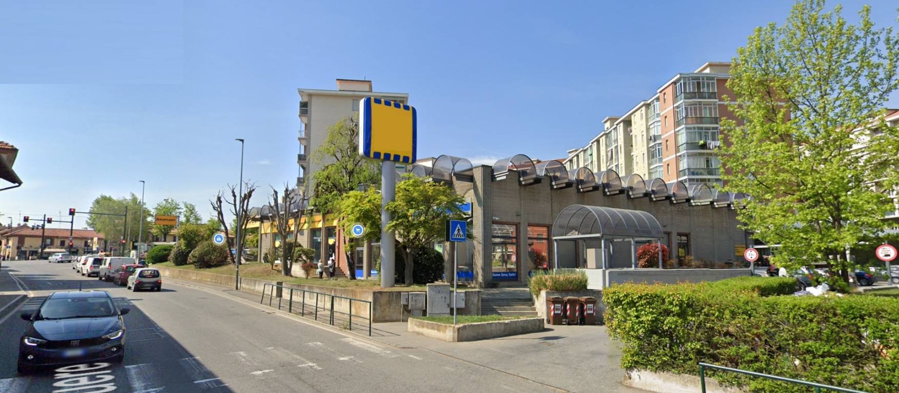 Locale commerciale