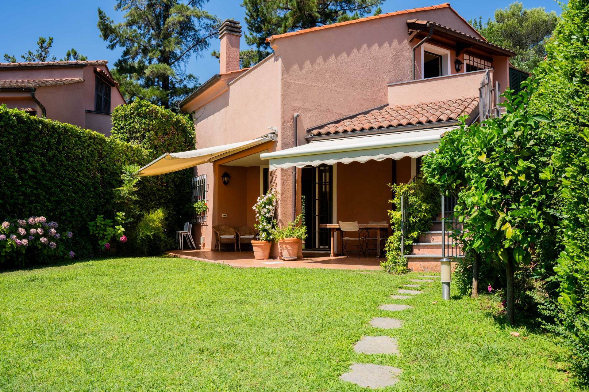 Appartamento in Vendita a Garlenda