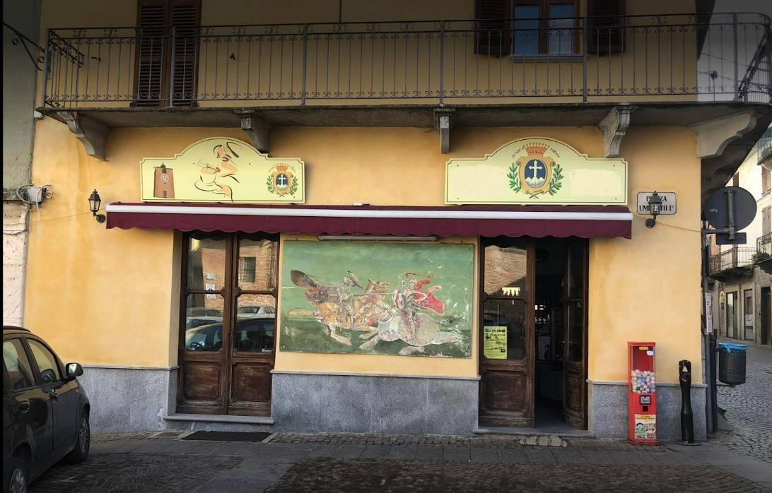 Attività Commerciale - Bar Tavola Calda - Fredda in vendita