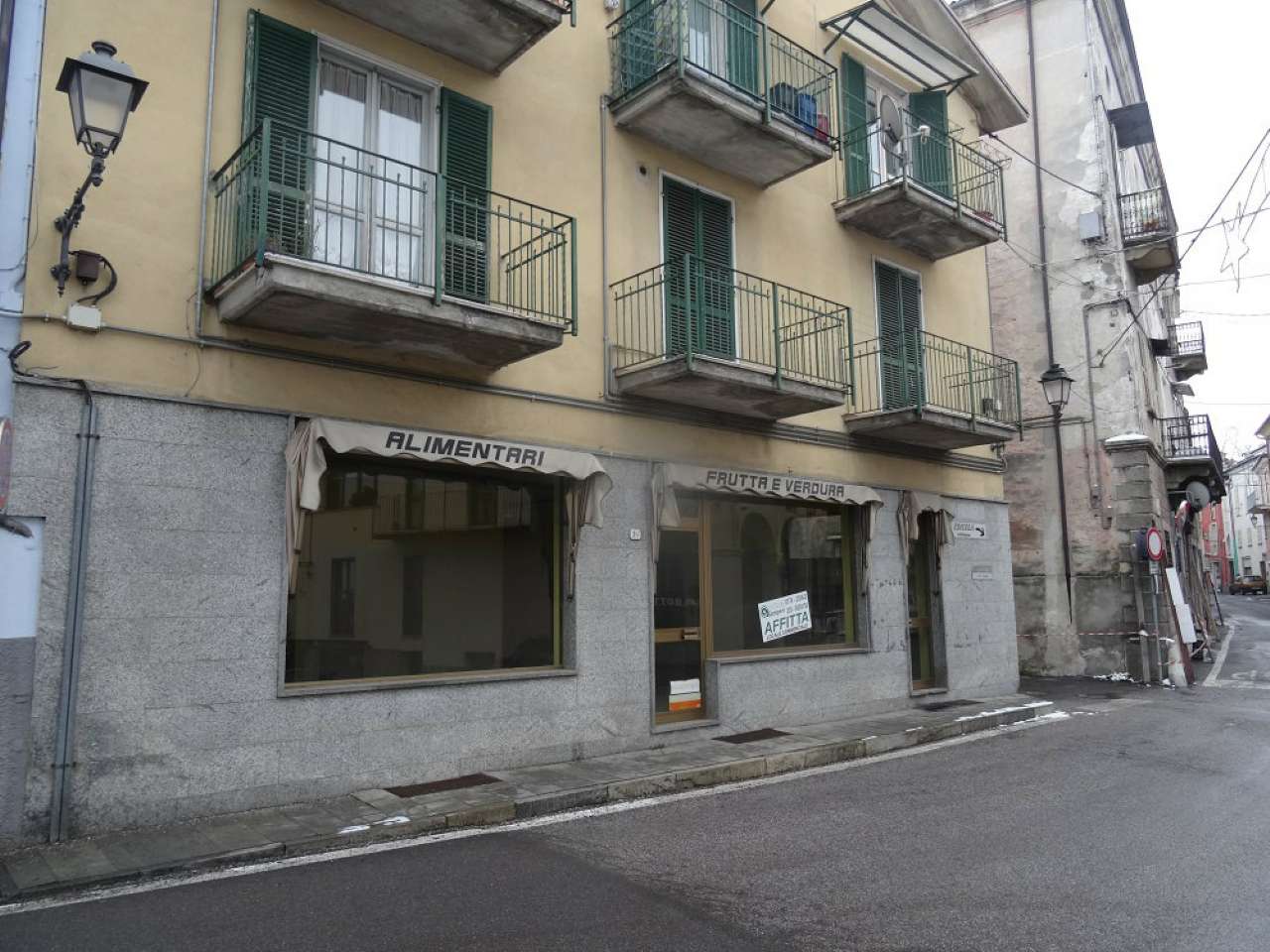 Negozio in Affitto a Mondovì