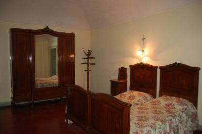 Cascina in Vendita a Scurzolengo