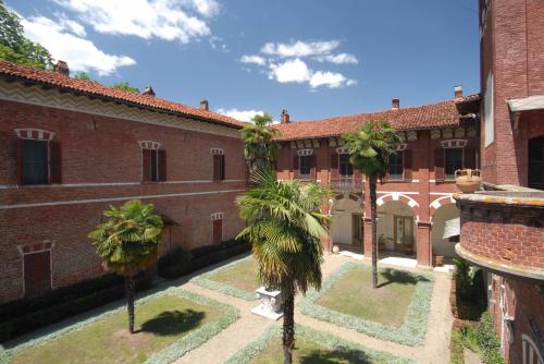 Castello in Vendita a Dusino San Michele