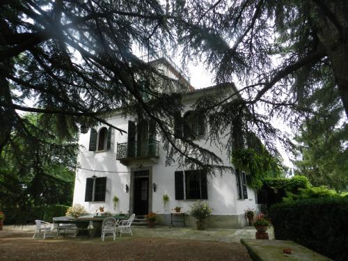 Villa Storica in Vendita a Asti