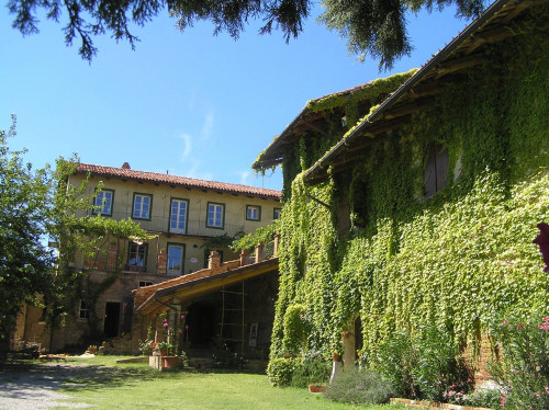 Tenuta in Vendita a Cocconato