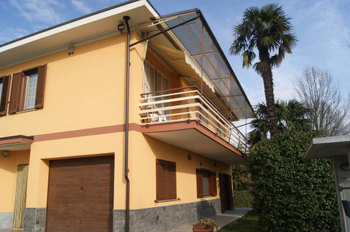 Appartamento in affitto a San Francesco al Campo