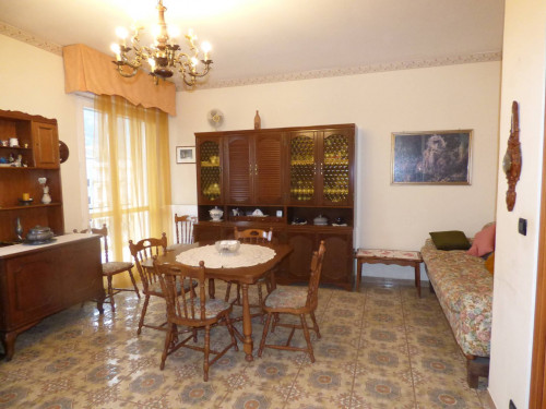 Apartment for Sale to Borghetto Santo Spirito
