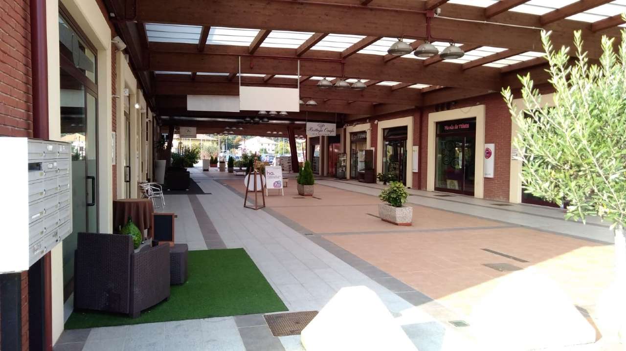 Attività Commerciale in affitto