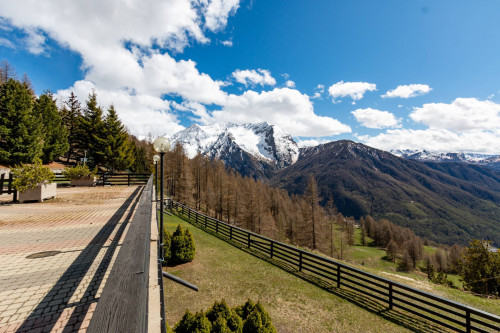 Appartamento in Vendita a Sestriere