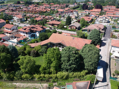 Villa in Vendita a Torrazza Piemonte