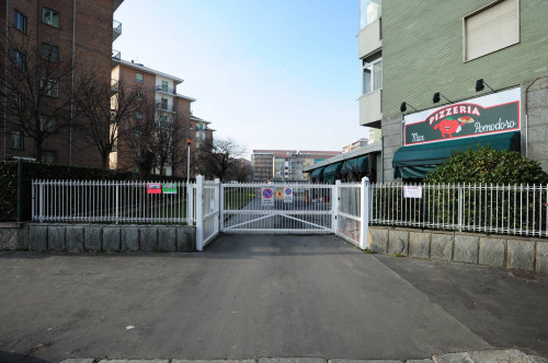  in Rent to Torino