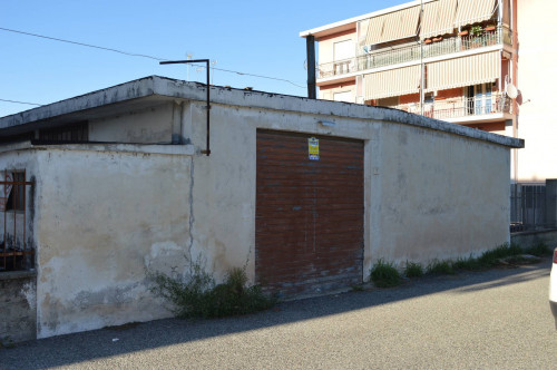 Box o garage in Vendita a Caselle Torinese