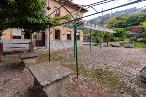 Villa in Vendita a Torino