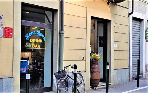 Attività Commerciale - Bar Tavola Calda - Fredda in Vendita a Chieri