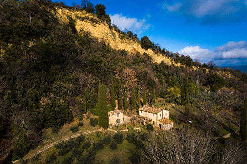 Rustico in Vendita a Volterra