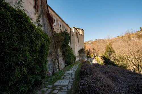 Castello in vendita a Moncalieri