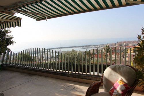 Apartment for Sale to Sanremo