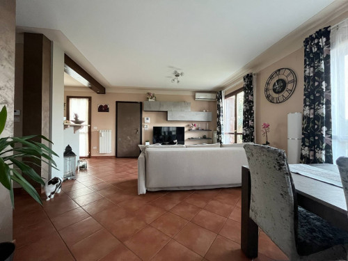 Casa indipendente in Vendita a Pino Torinese