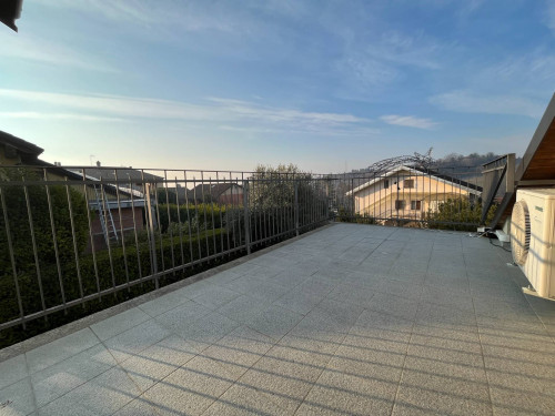 Casa indipendente in Vendita a Pino Torinese