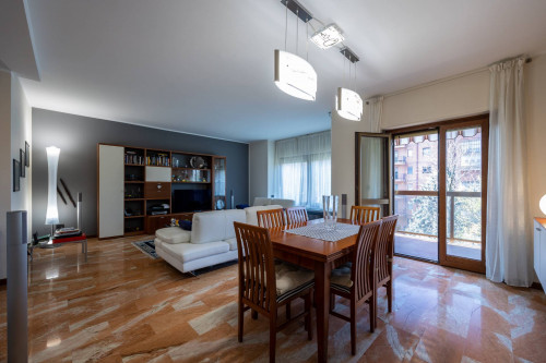 Apartment for Sale to Beinasco