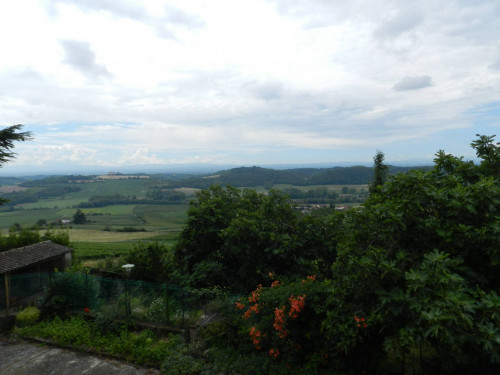 Casa indipendente in Vendita a Vignale Monferrato