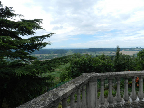 Casa indipendente in Vendita a Vignale Monferrato