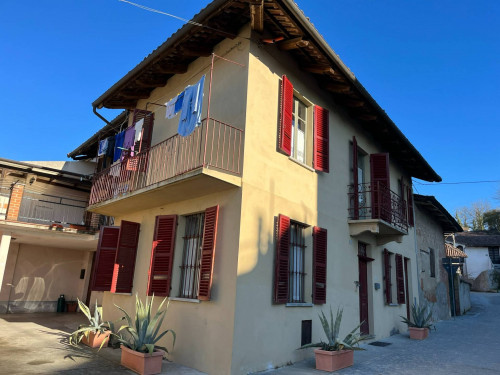 Cascina in Vendita a Cunico