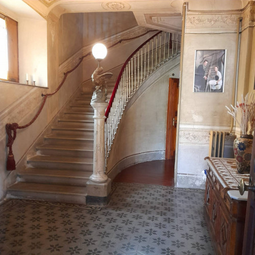 Palazzo Storico in Vendita a Bubbio