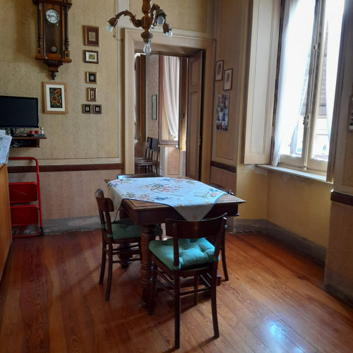 Palazzo Storico in Vendita a Bubbio