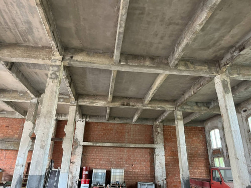 Attività Commerciale - Hotel in Vendita a Castell'Alfero