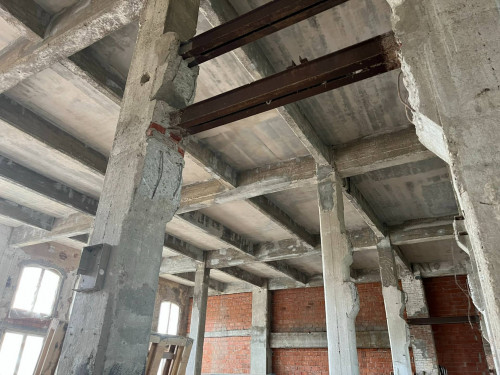 Attività Commerciale - Hotel in Vendita a Castell'Alfero