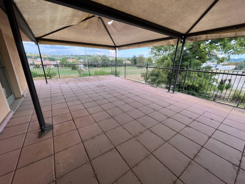 Villa in Vendita a Castell'Alfero