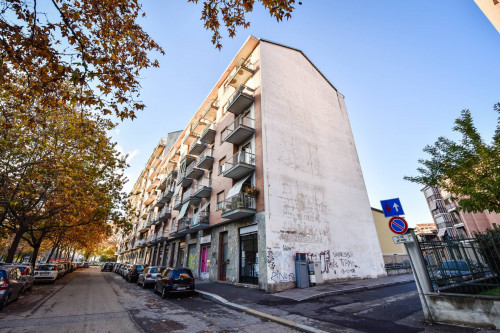 Commercial Property for Rent to Torino