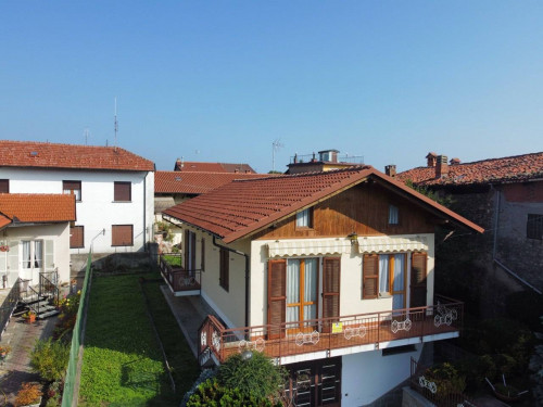 Villa in Vendita a Giaveno
