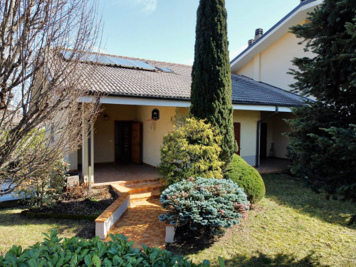 Villa in Vendita a Sangano