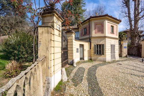 Villa Unifamiliare in Vendita a Torino