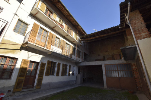 Appartamento in vendita a Castelnuovo Don Bosco
