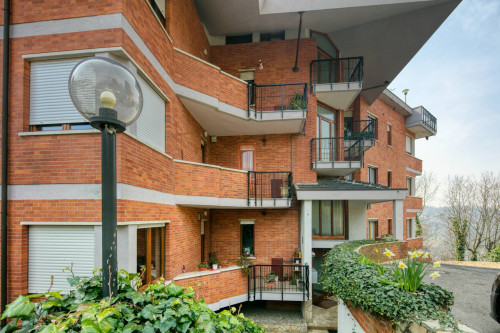 Apartment for Sale to Pino Torinese