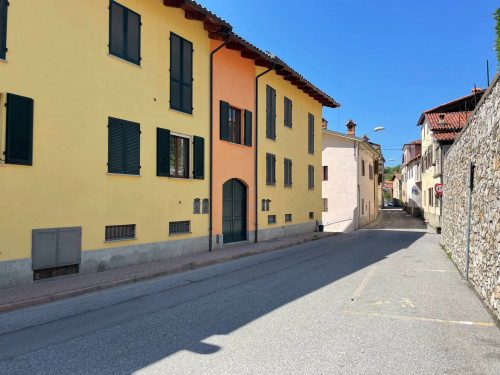 Appartamento in Vendita a Monastero di Vasco