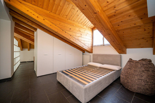 Mansarda in Locazione a Torino