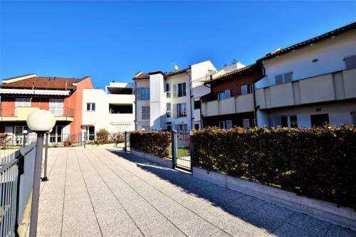 Box o garage in vendita a Chieri