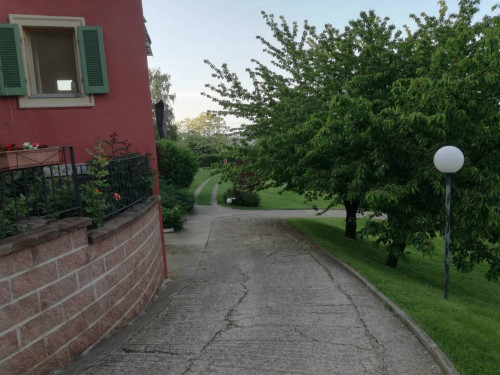 Villa in Vendita a Asti