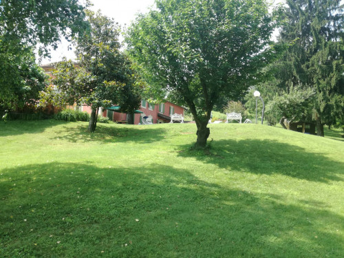 Villa in Vendita a Asti