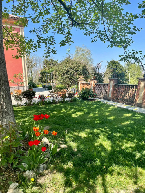 Villa in Vendita a Asti