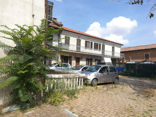 Casa indipendente in vendita