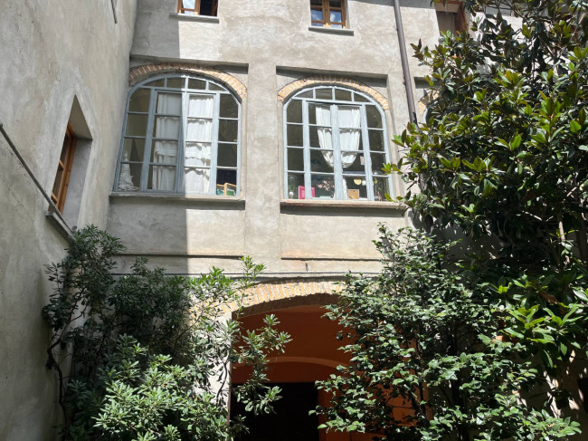 Palazzo in vendita a Santo Stefano Belbo (CN)