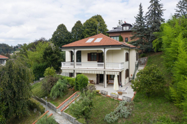 Villa for Sale to Torino