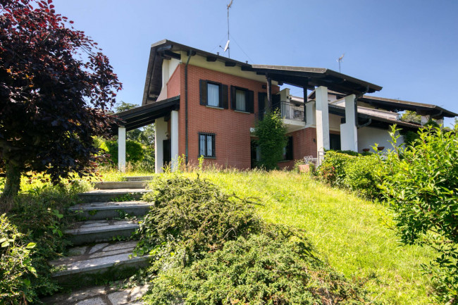 Villa Bifamiliare in vendita a Pino Torinese