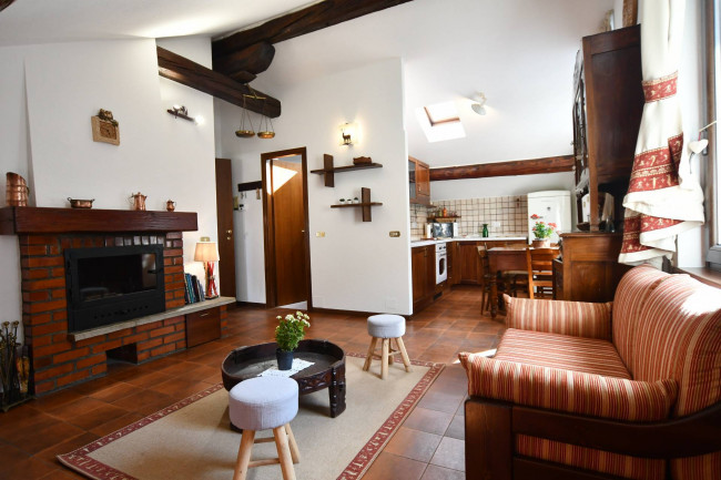 Appartamento in Affitto a Bardonecchia