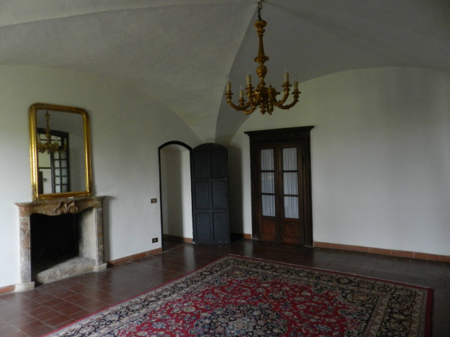 Castello in Vendita a Montiglio Monferrato